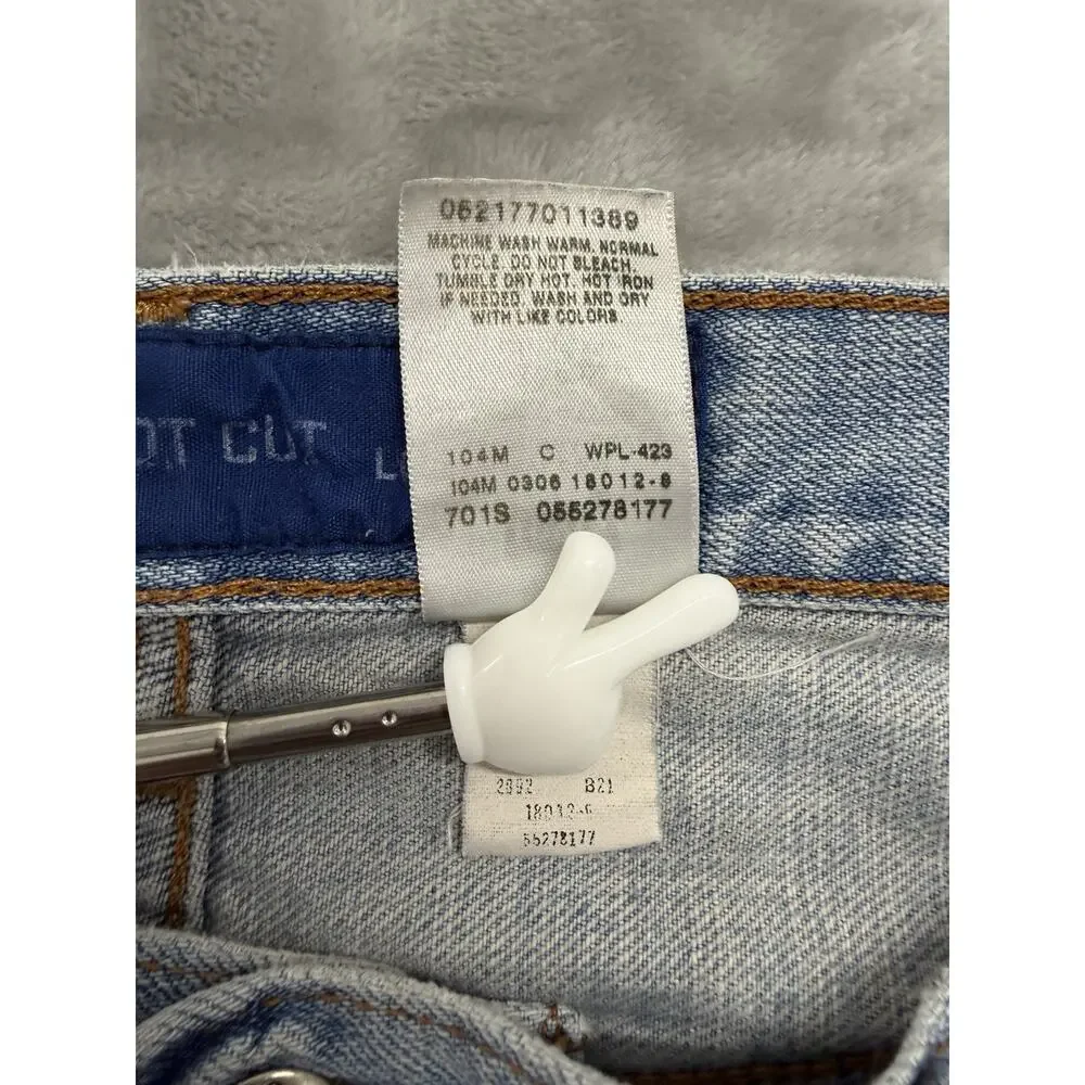 Levis levi 527